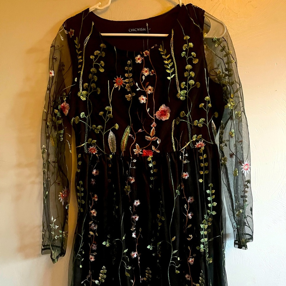 Maxi Long Sleeve Flower Mesh Dress